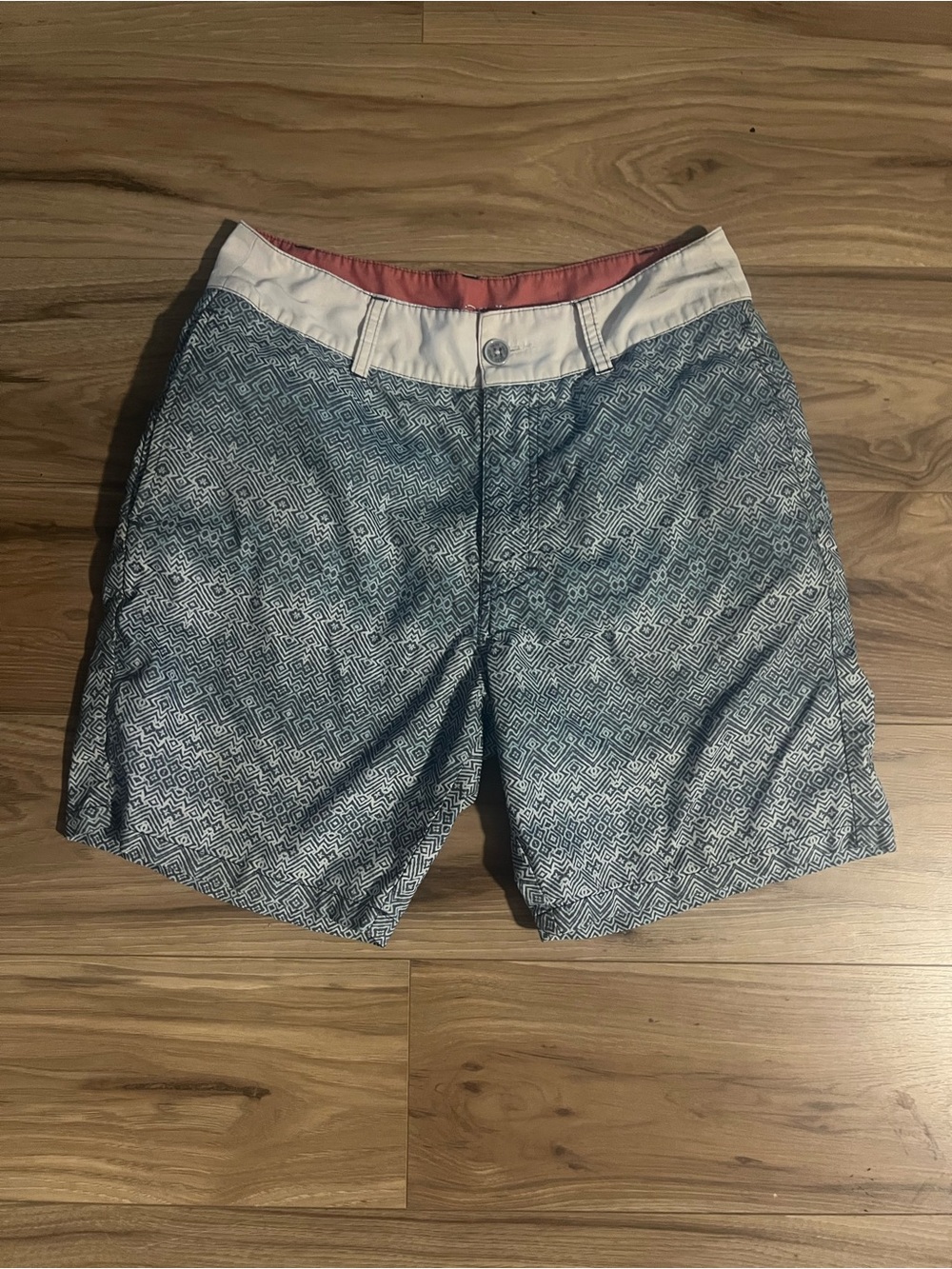 Vast Life Men's Blue Patterned Board Shorts